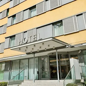 Hotel Courtyard By Marriott Schoenbrunn, Wiedeń