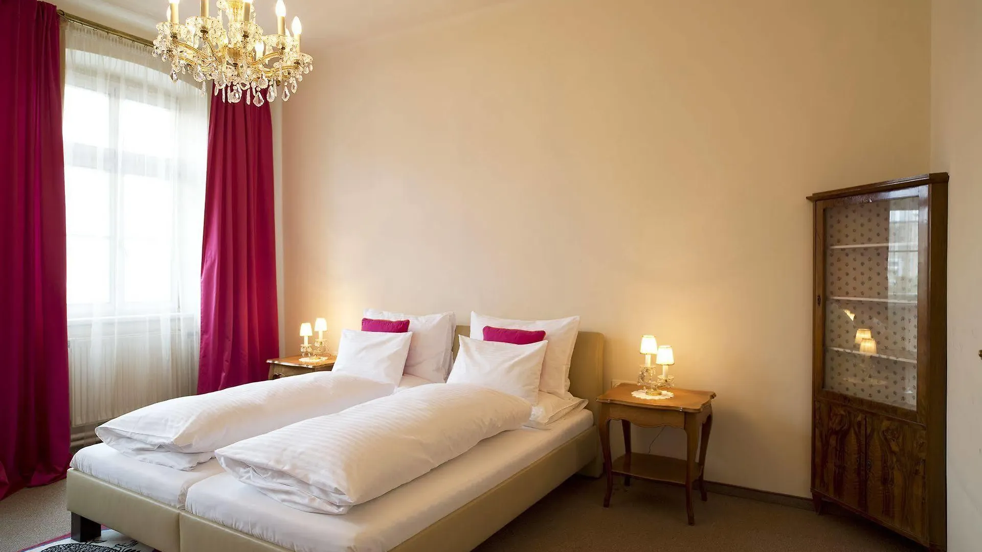 Hotel Schwalbe Wiedeń 4*,